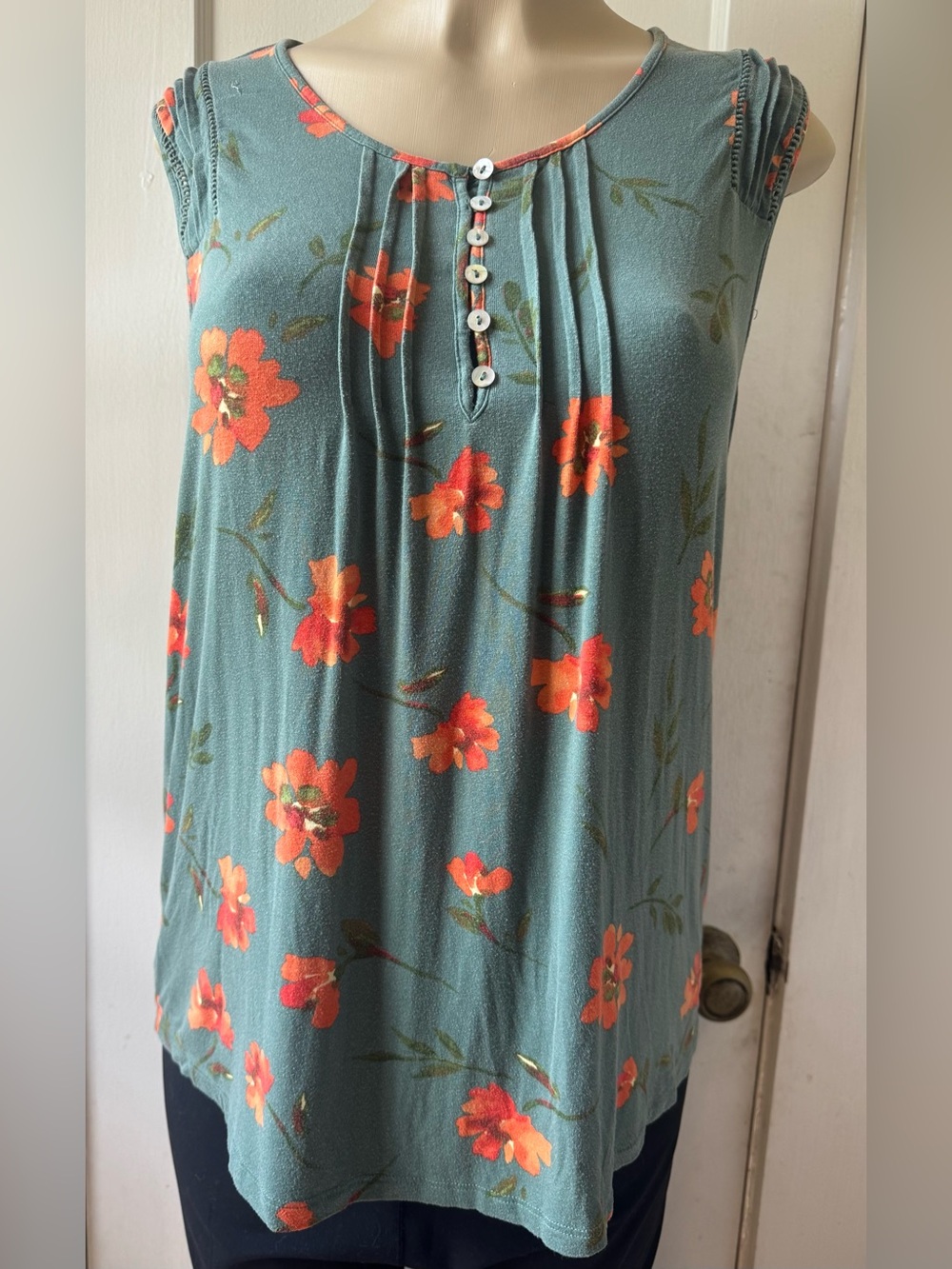 Daniel Rainn Green/Orange Floral Sleeveless Scoop Neck Button Tank Top L
